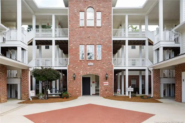 824 Sage Creek Lane, Fayetteville, NC 28305
