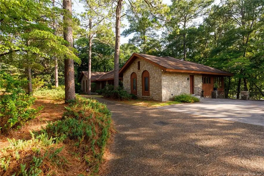 1205 Longleaf Drive, Fayetteville, NC 28305 - #2