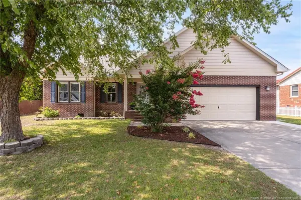 6318 Streeter Drive, Hope Mills, NC 28348