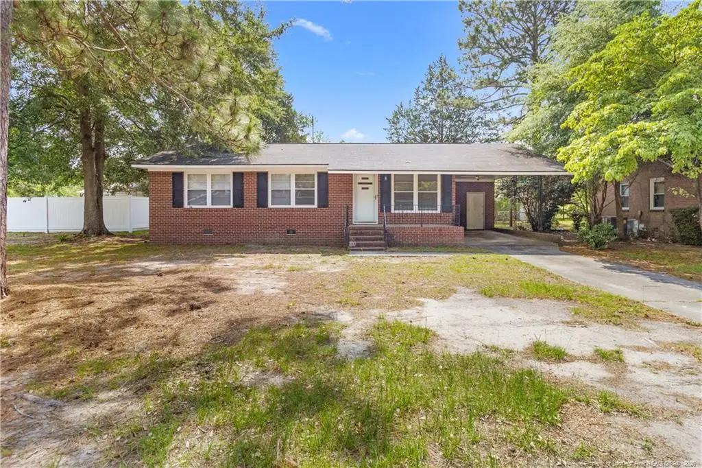 310 N 4th Street, Saint Pauls, NC 28384 - #1