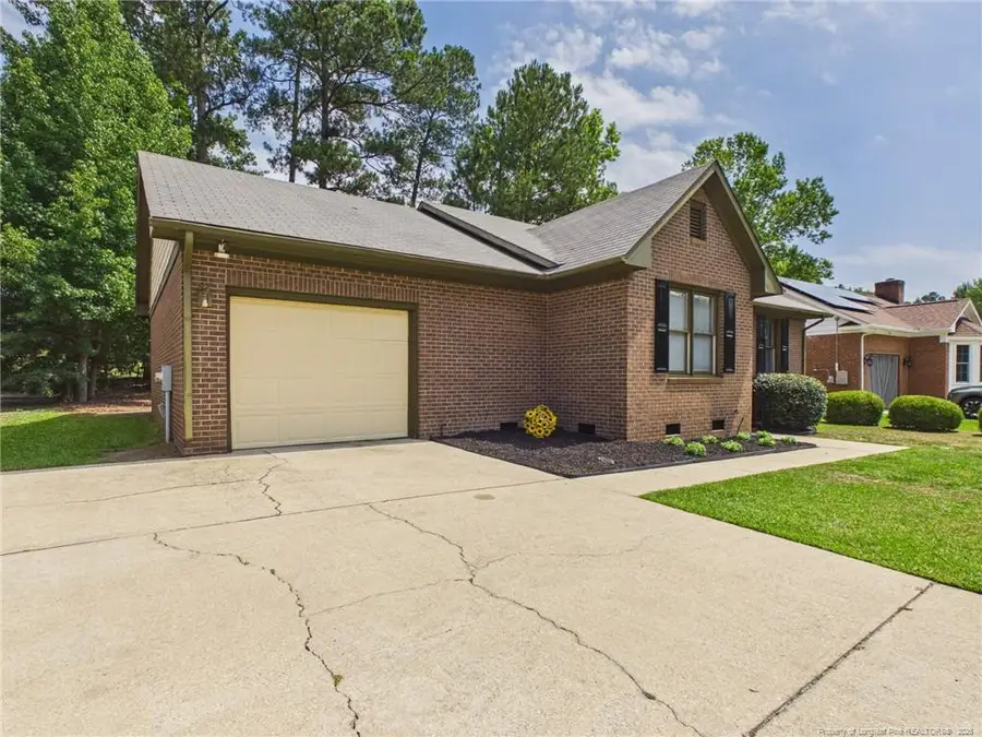 212 Fair Oaks Drive, Fayetteville, NC 28311 - #2