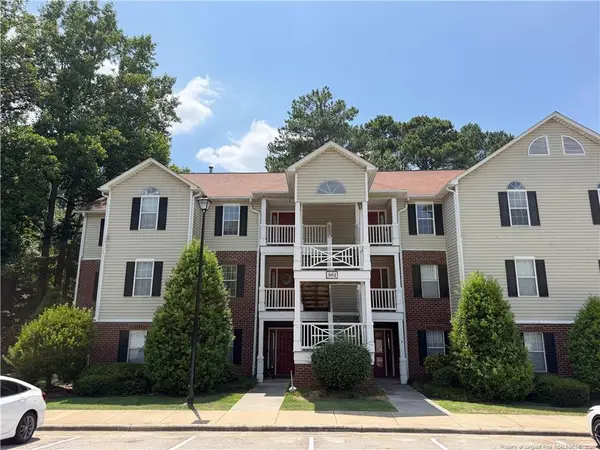302 Bubble Creek Court, Fayetteville, NC 28311