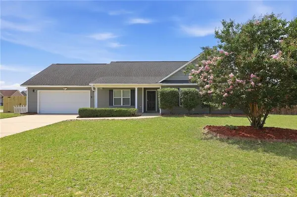 2105 Saint Nicholas Drive, Hope Mills, NC 28348