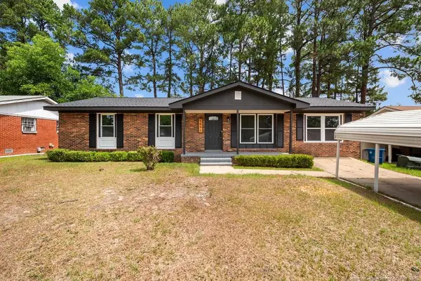5490 Lindale Court, Fayetteville, NC 28314