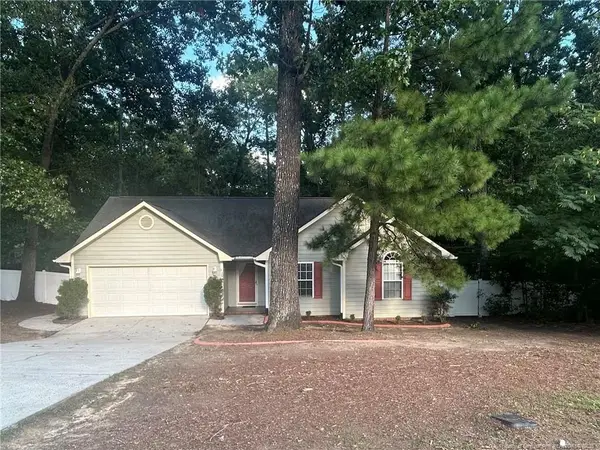 107 Jefferson Drive, Raeford, NC 28376