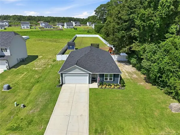5828 Panther Drive, Hope Mills, NC 28348