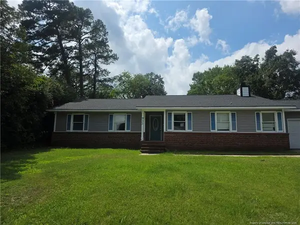 932 Brookridge Drive, Fayetteville, NC 28314