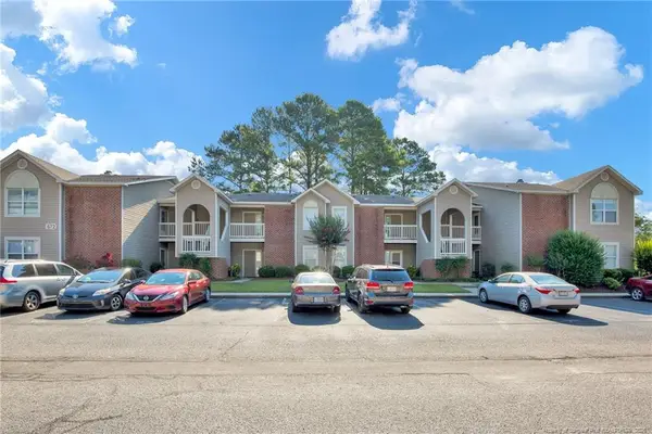 672 Bartons Landing Place, Fayetteville, NC 28314