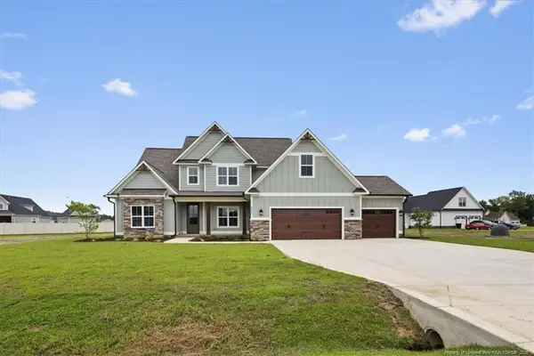 5817 Dottie Circle, Hope Mills, NC 28348