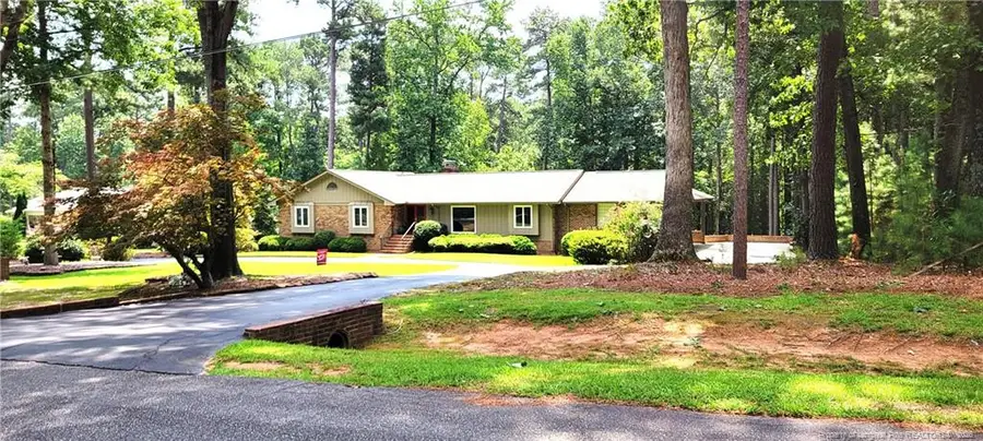607 Pineknoll Drive, Sanford, NC 27330 - #2