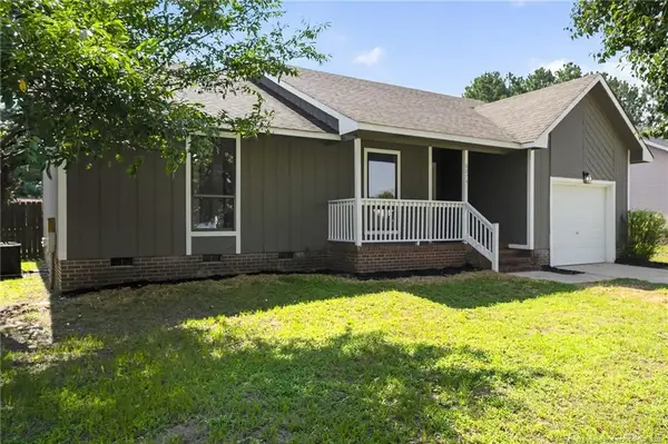 6874 Kingsgate Drive, Fayetteville, NC 28314