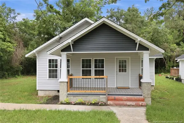 98 S Fayetteville Street, Parkton, NC 28371