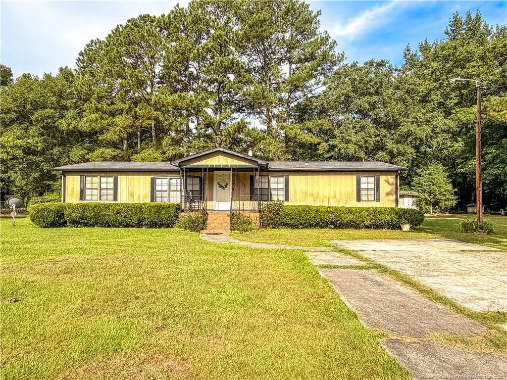 427 Lark Avenue, Lumberton, NC 28358 - #1
