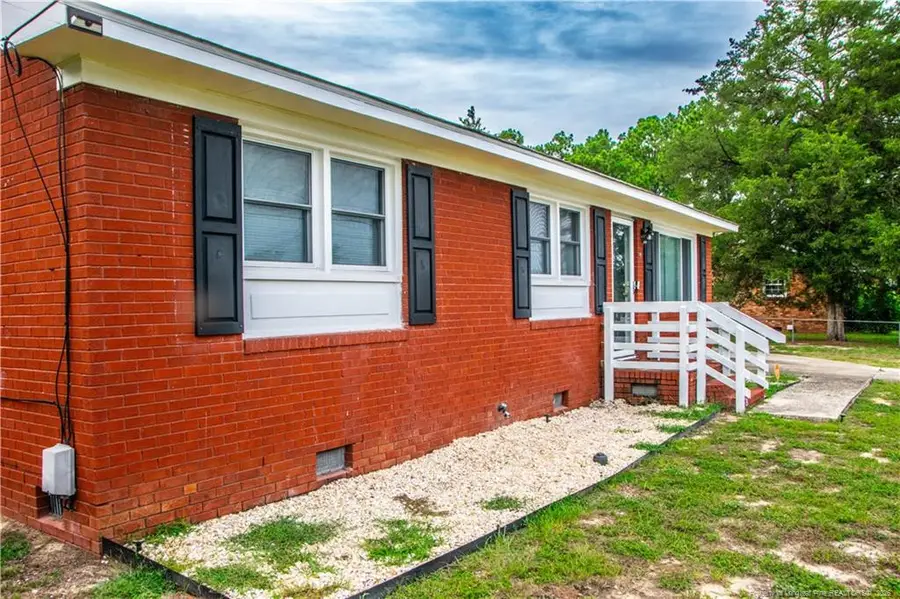 5762 Dove Drive, Hope Mills, NC 28348 - #3
