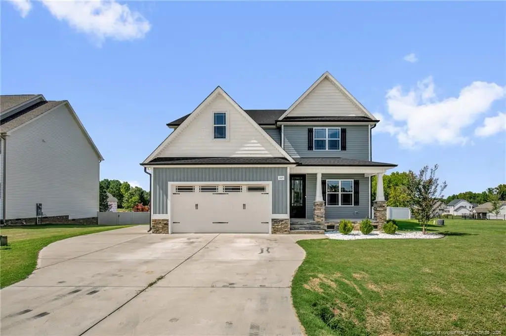 105 Hampshire Courts, Four Oaks, NC 27524 - #1