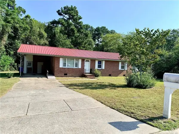 3266 Sandhill Drive, Fayetteville, NC 28306