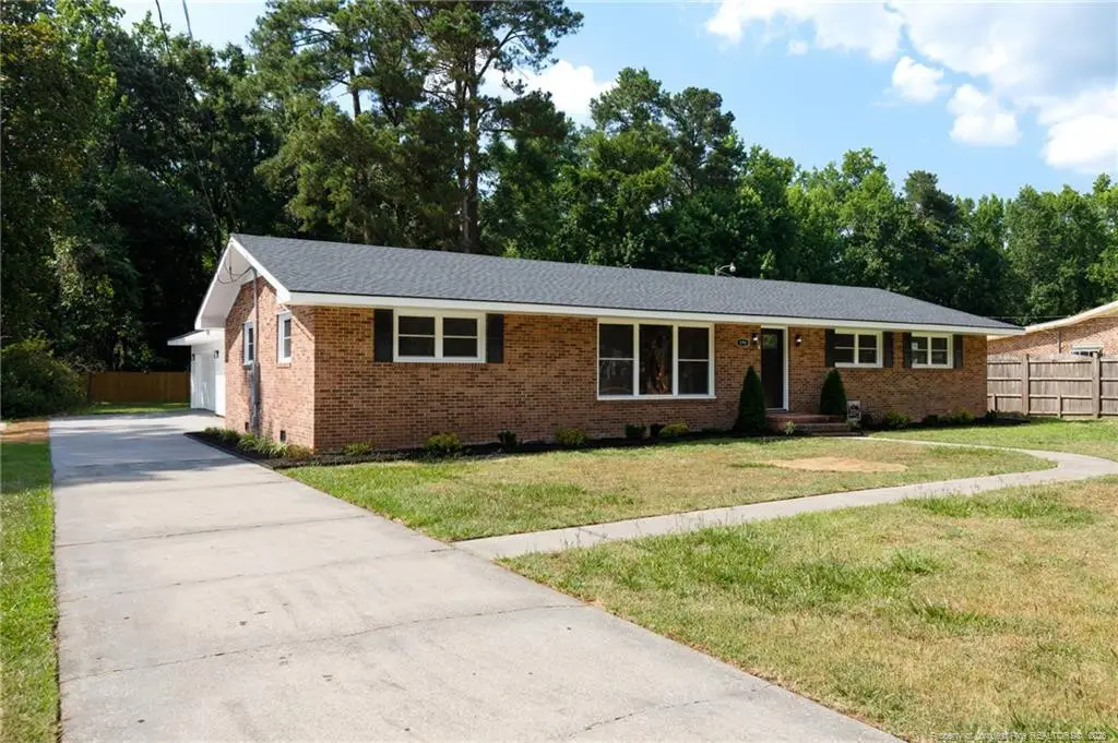 196 Country Club Road, Whiteville, NC 28472 - #1