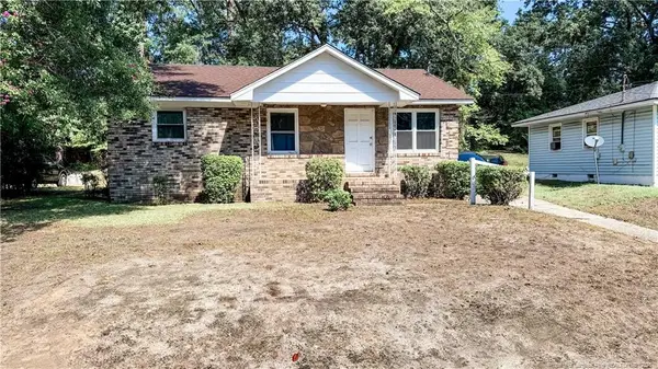 940 Fleetwood Drive, Fayetteville, NC 28305