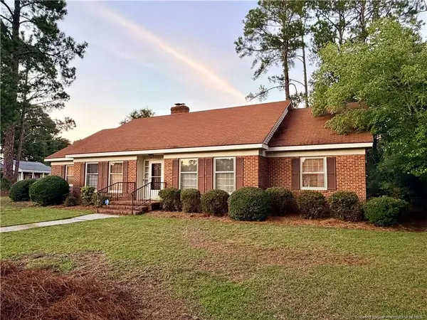 112 Elmhurst Drive, Lumberton, NC 28358