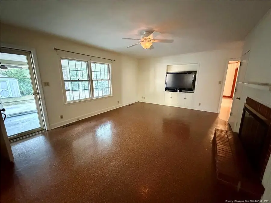 112 Elmhurst Drive, Lumberton, NC 28358 - #3