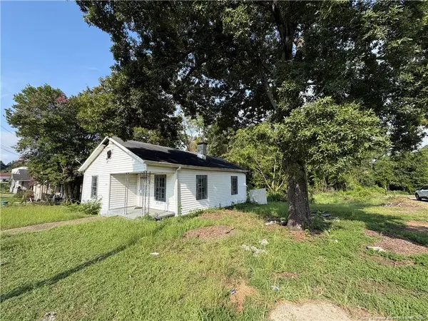1030 Southern Avenue, Fayetteville, NC 28306