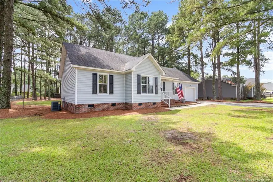 7106 Rockfish Road, Raeford, NC 28376 - #2