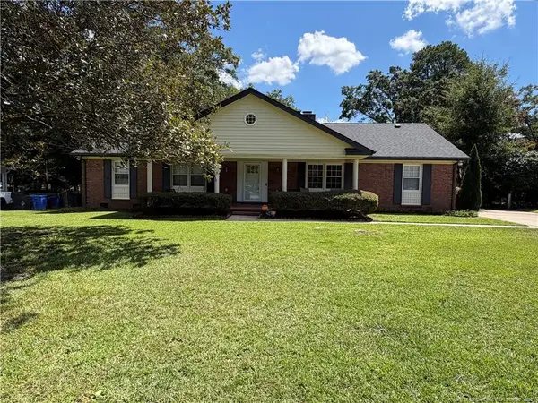 339 Colinwood Drive, Fayetteville, NC 28303