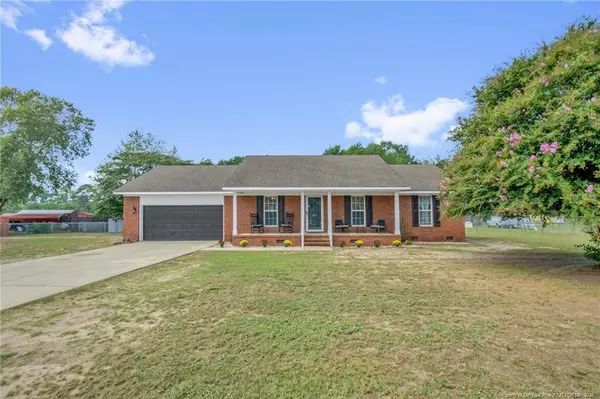 327 Grape Arbor Drive, Fayetteville, NC 28312
