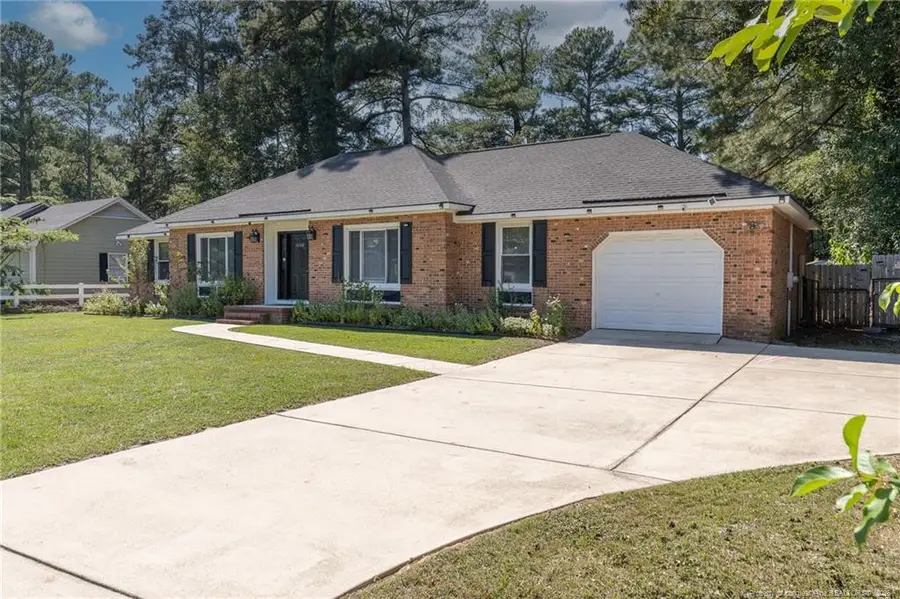1060 Strickland Bridge Road, Fayetteville, NC 28304 - #2