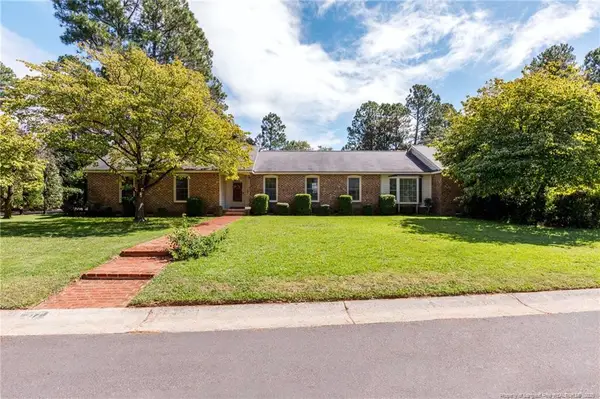 417 Wayberry Drive, Fayetteville, NC 28303