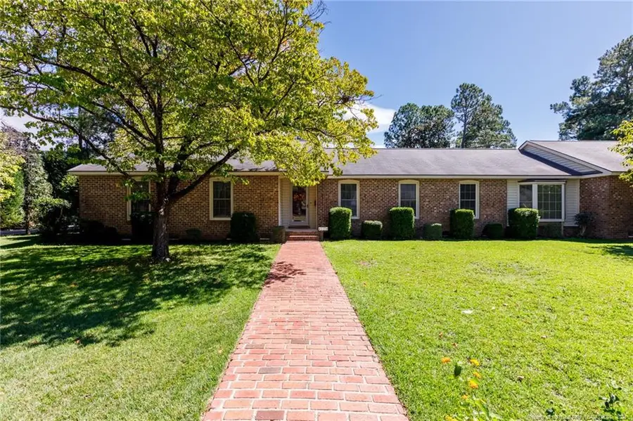 417 Wayberry Drive, Fayetteville, NC 28303 - #2