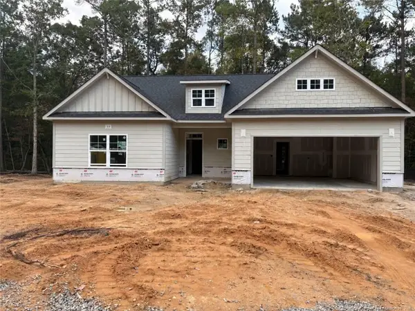 39 Little Valley Drive, Spring Lake, NC 28390