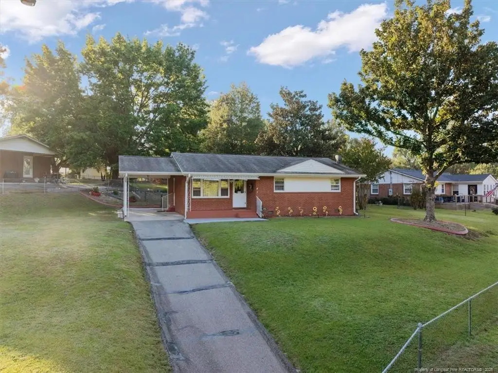 321 Lansdowne Road, Fayetteville, NC 28314 - #1