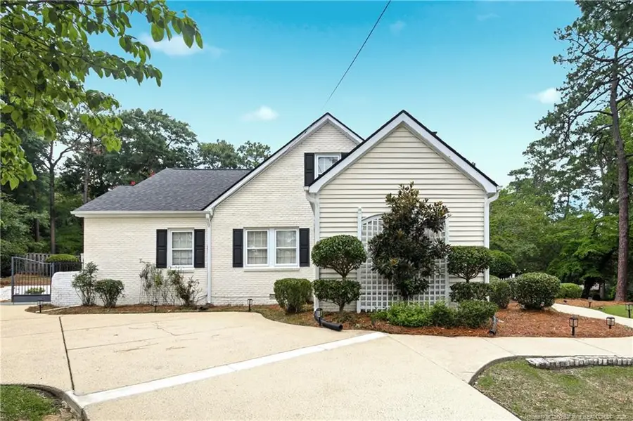 326 W Park Drive, Fayetteville, NC 28305 - #3