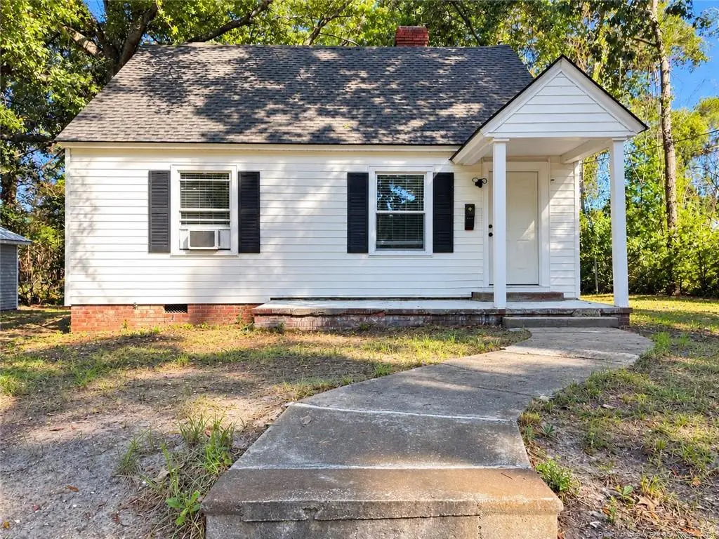1049 Winslow Street, Fayetteville, NC 28306 - #1