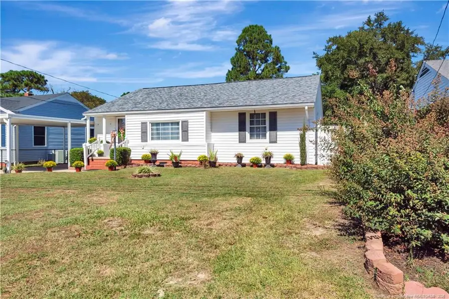 1015 E 10th Street, Lumberton, NC 28358 - #3