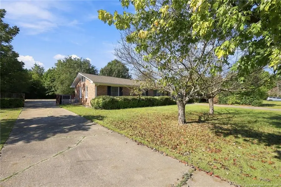 420 Jamestown Avenue, Fayetteville, NC 28303 - #3