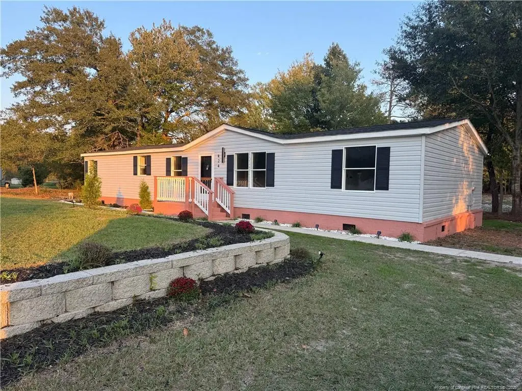 824 Shaker Town Road, Fayetteville, NC 28312 - #1