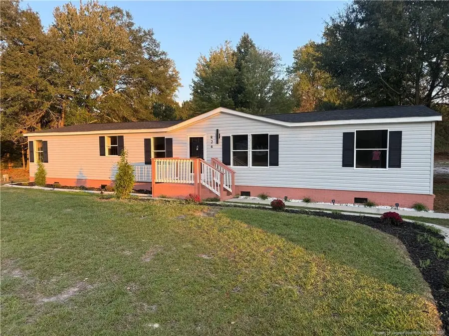 824 Shaker Town Road, Fayetteville, NC 28312 - #2