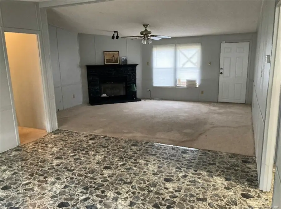 1407 Darby Drive, Raeford, NC 28376 - #3