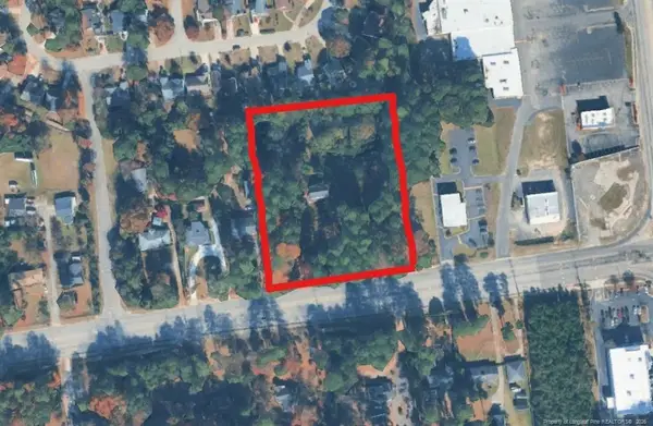 200 Country Club Drive, Fayetteville, NC 28301