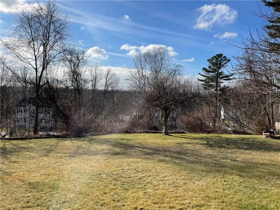 27 Oxford Road, Cumberland, RI 02864 - Image #3