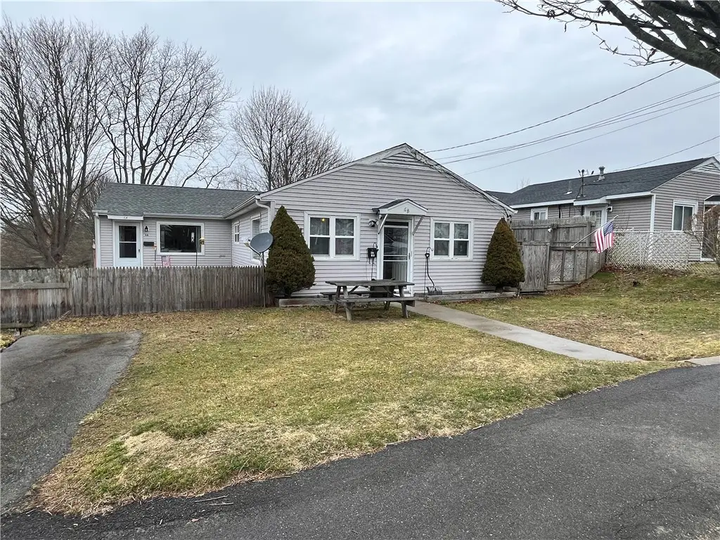 6 Bristol Road, Middletown, RI 02842 - #1