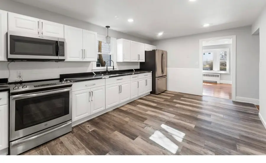 70 Brewster Street, Pawtucket, RI 02860 - Image #2