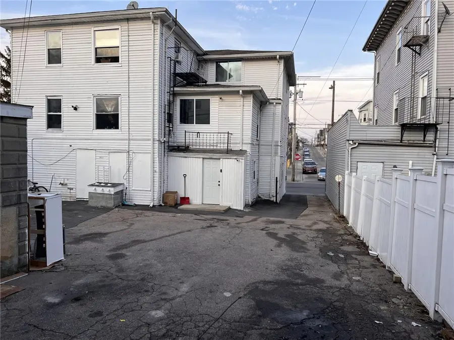 722 Dexter Street, Central Falls, RI 02863 - Image #2