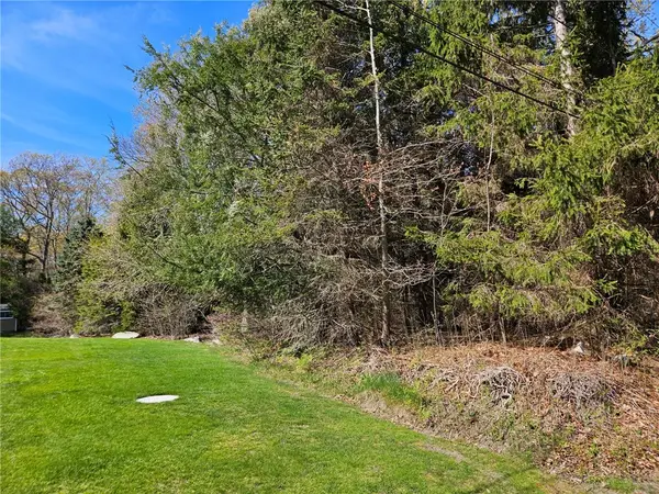 0 Crandall Road, Tiverton, RI 02878