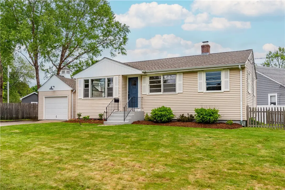 162 North Country Club Drive, Warwick, RI 02888 - Image #1