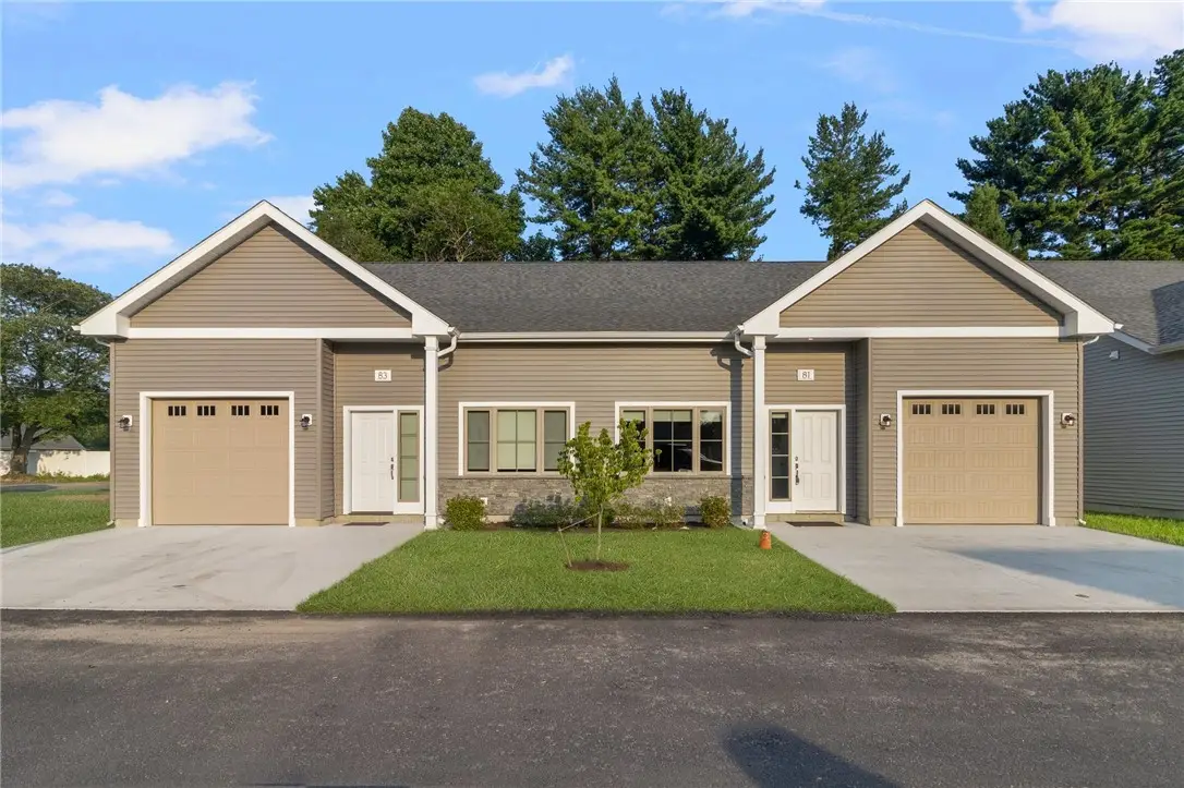 9 West Valley Circle, West Warwick, RI 02893 - Image #1