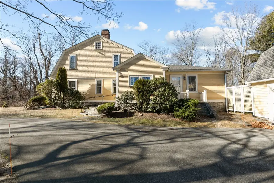 237 Commonwealth Avenue, Warwick, RI 02886 - Image #2