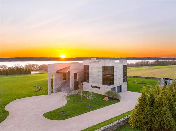 155 West Main Road, Little Compton, RI 02837